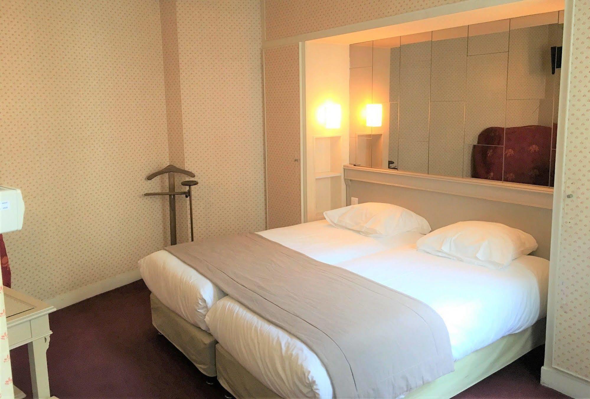 Hotel Eiffel Kensington Paris Exteriör bild